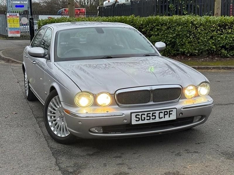 Silver Used 2005 Jaguar XJ Sovereign Sedan | £3,500 (Super price) - Image 1/4