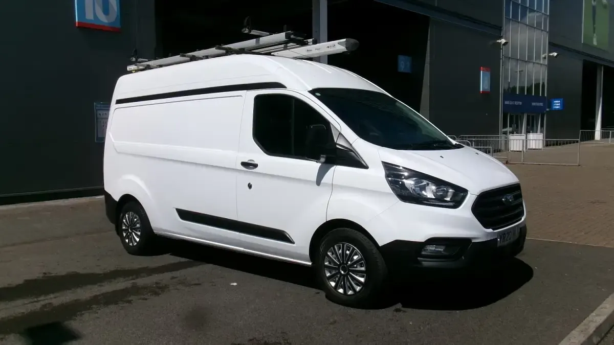 Used Ford Transit Custom 105 HP (77 kW) 2020 White Van