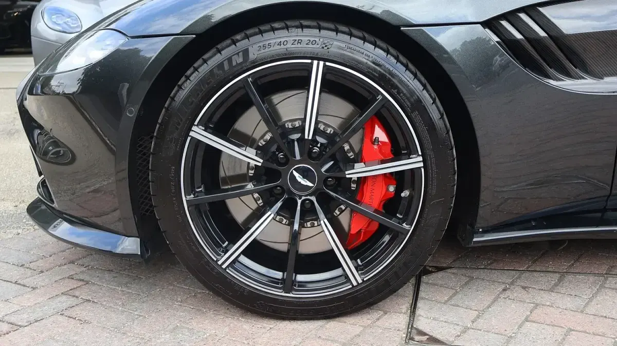 Used Aston Martin Vantage 2021 Grey Coupe