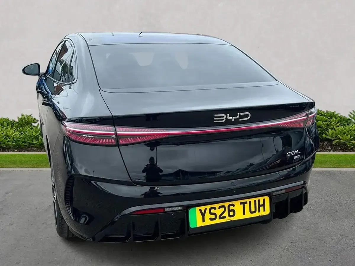 New BYD Seal 389 kW (530 HP) 2026 Black Sedan