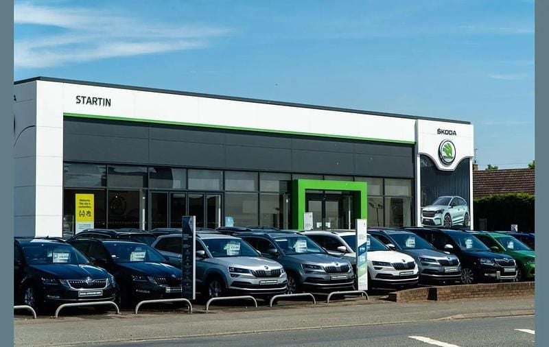 Used Skoda Fabia Design Edition 113 HP (83 kW) 2025 Phoenix orange metallic black magic pearl effect Hatchback