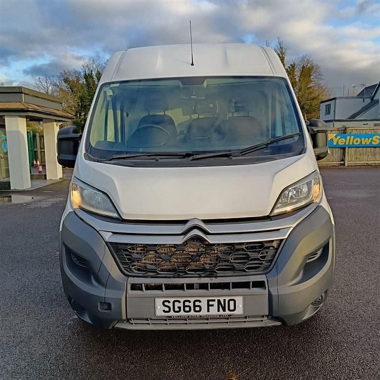 Used Citroën Relay 130 HP (95 kW) 2016 White Van
