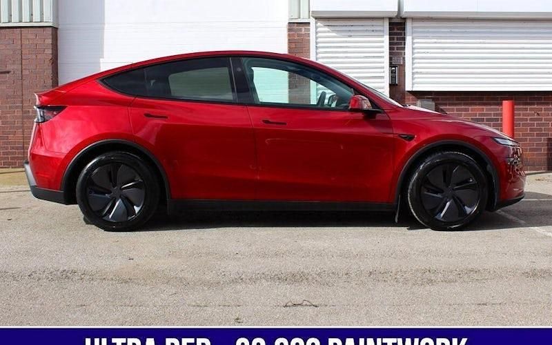 Used Tesla Model Y Long Range AWD 286 kW (389 HP) 2025 Red SUV