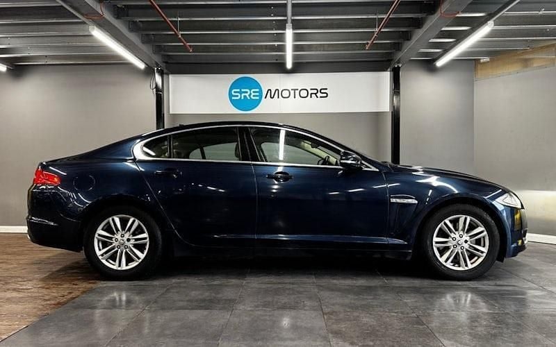 Used Jaguar XF Luxury 241 HP (177 kW) 2014 Sedan