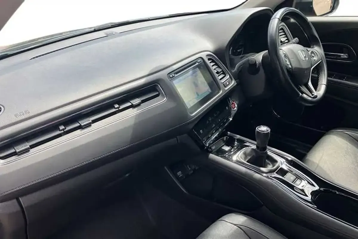 Used Honda HR-V EX 120 HP (88 kW) 2019 Black SUV