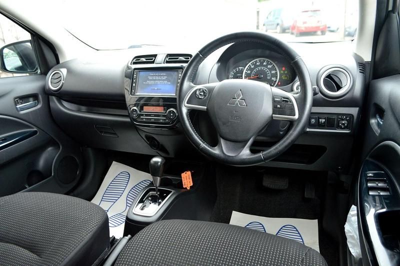 Image 2/4