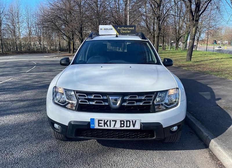 Used Dacia Duster Ambiance 2017 White SUV