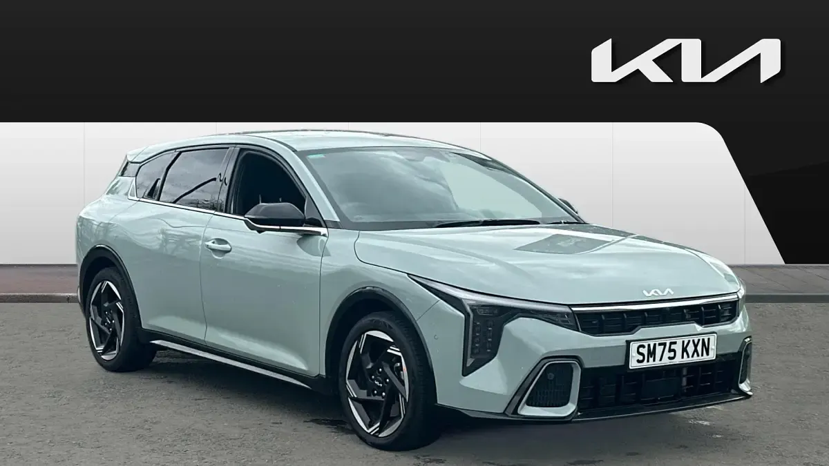 Used Kia K4 GT-Line 150 HP (110 kW) 2025 Hatchback
