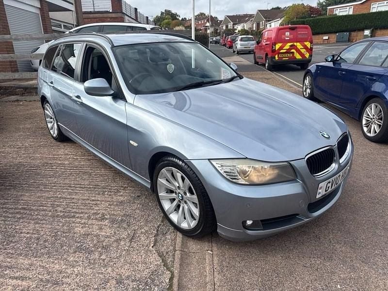 Blue Used 2010 BMW 320 Estate | £3,995 (Fair price) - Image 1/4