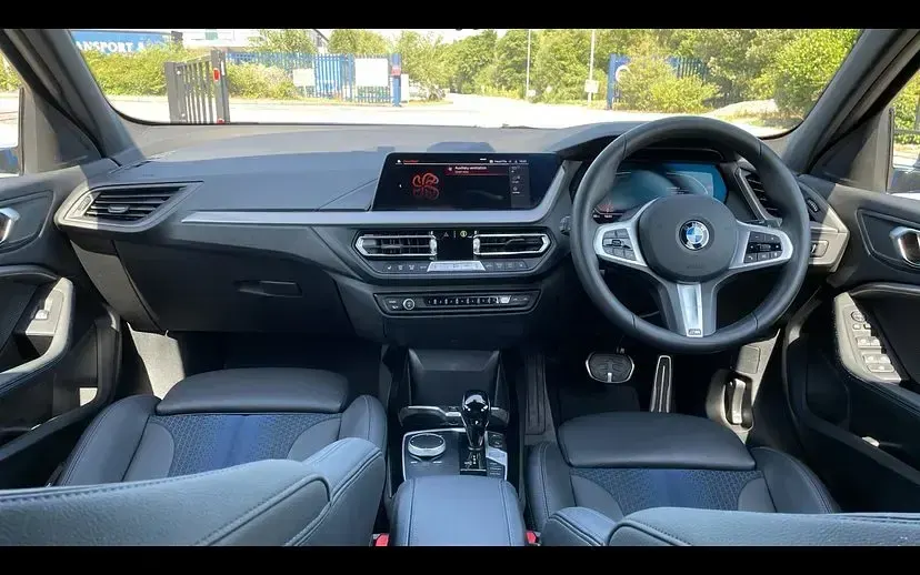 Used BMW 118 M Sport 134 HP (98 kW) 2024 Misano blue Hatchback