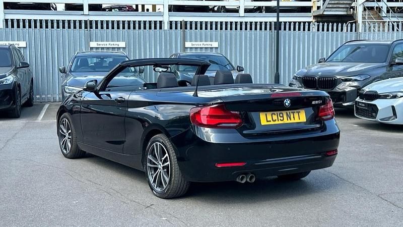 Usado BMW 220 Sport Line 181 HP (133 kW) 2019 Preto Cabrios
