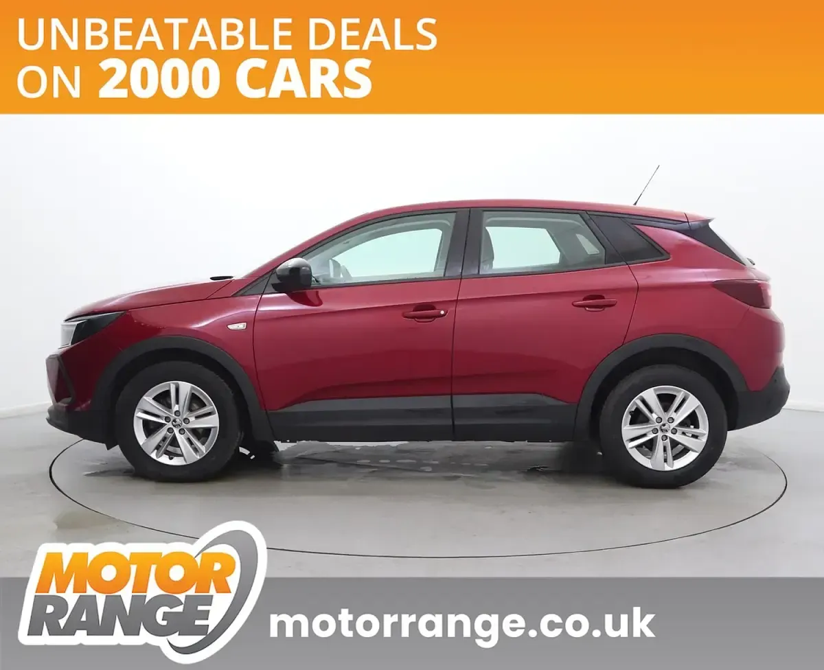 Used Vauxhall Grandland X Design Edition 128 HP (94 kW) 2023 Red SUV