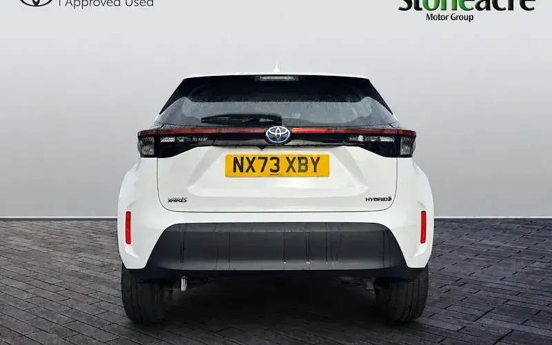 Used Toyota Yaris Hybrid 116 HP (85 kW) 2026 Estate