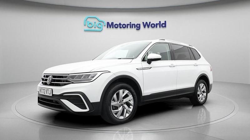 Used VW Tiguan Allspace S 150 HP (110 kW) 2022 White SUV