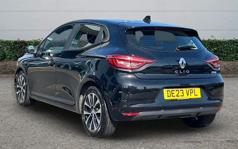 Used Renault Clio Evolution 145 HP (106 kW) 2023 Black Hatchback