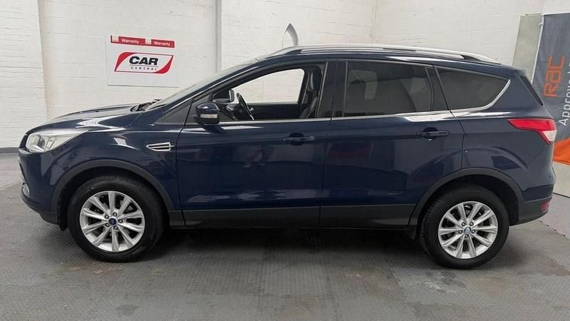 Used Ford Kuga Titanium 150 HP (110 kW) 2016 Blue SUV