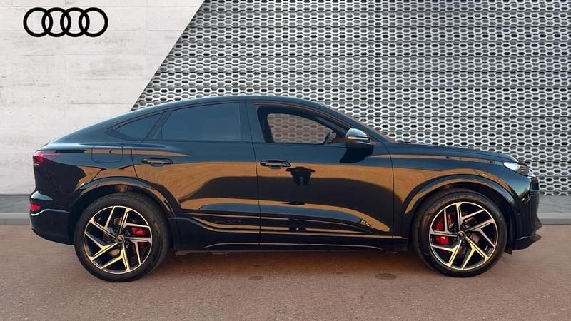 Used Audi Q6 Sportback e-tron Advanced 360 kW (490 HP) 2025 Black SUV