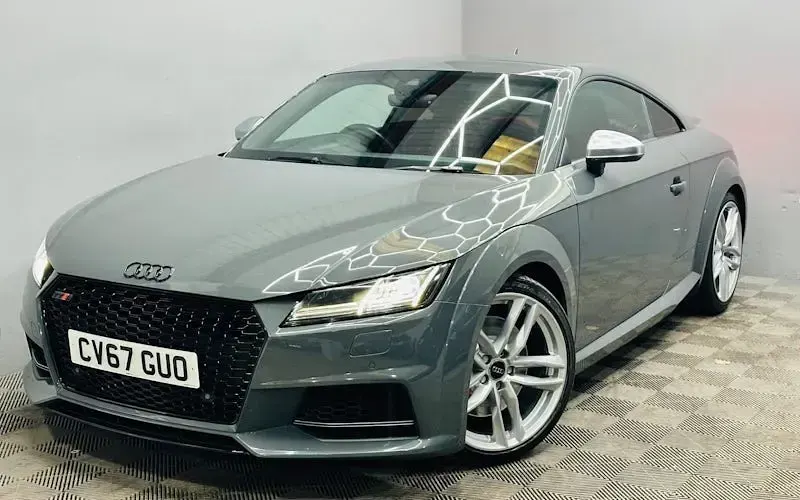 Usado Audi TTS Sport 310 HP (228 kW) 2017 Coupé