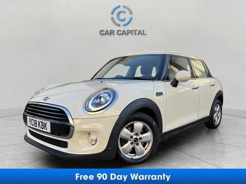 White Used 2018 Mini Cooper D Hatch Hatchback | £9,280 (Fair price) - Image 1/4
