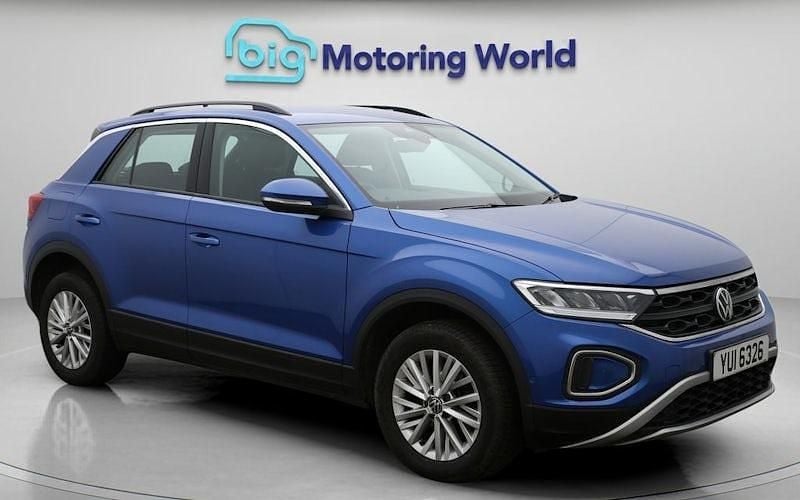 Used VW T-Roc Life 110 HP (80 kW) 2024 SUV