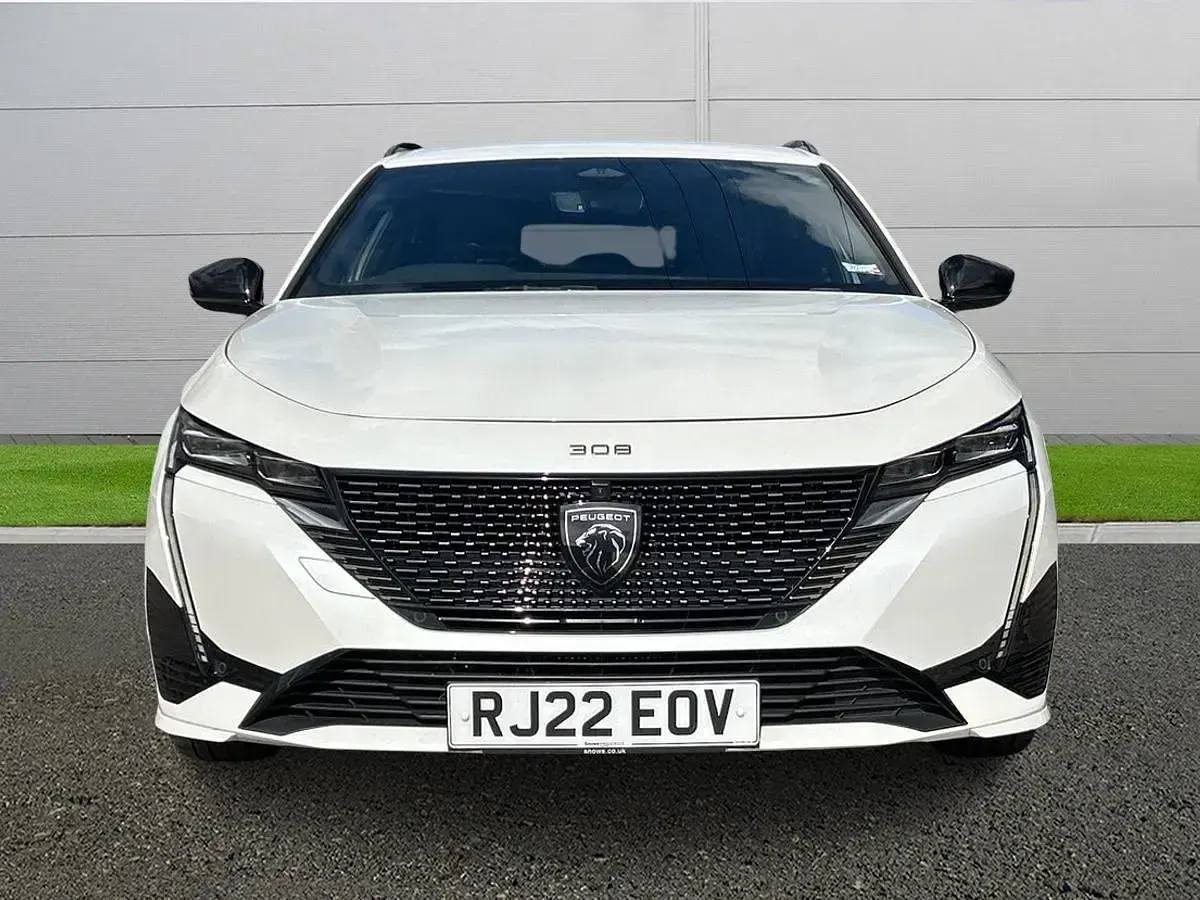 Używany Peugeot 308 SW Premium 2022 Biały Kombi