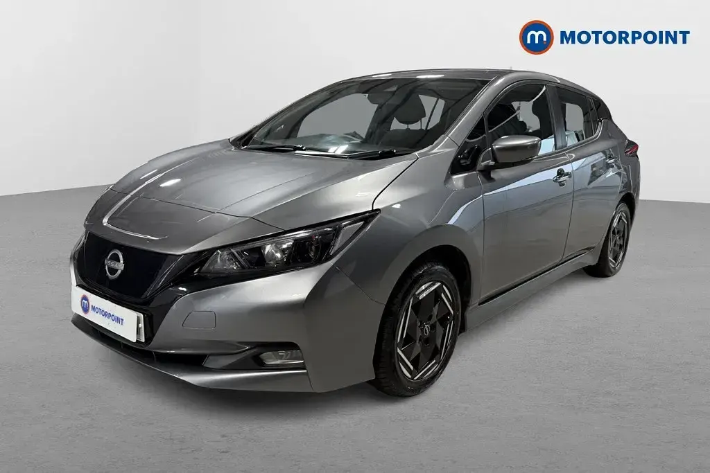 Używany Nissan Leaf Acenta 110 kW (150 KM) 2023 Szary Hatchback
