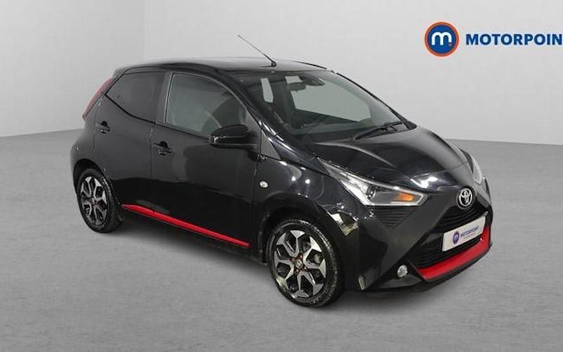 Used Toyota Aygo Trend 72 HP (52 kW) 2021 Black Hatchback