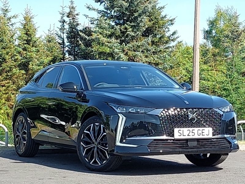 Special metallic perla nera black New 2025 DS Automobiles DS4 Rivoli Hatchback | £28,998 (Fair price) - Image 1/4