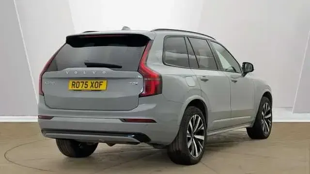 Used Volvo XC90 Plus 449 HP (330 kW) 2026 SUV