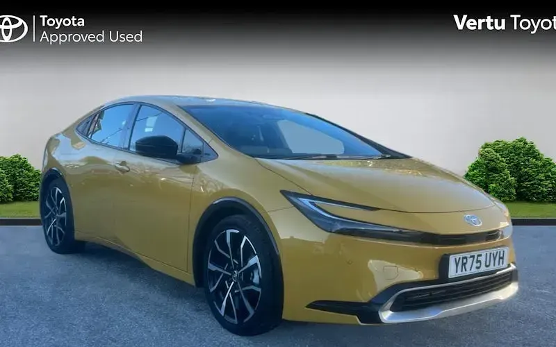 Used Toyota Prius 223 HP (164 kW) 2025 Hatchback