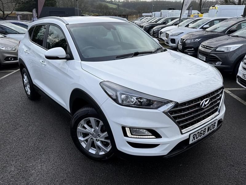 Used Hyundai Tucson SE 2018 White SUV
