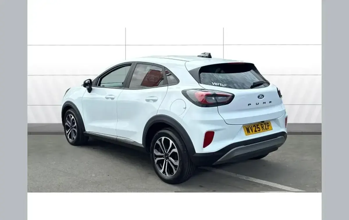Used Ford Puma Titanium 125 HP (91 kW) 2025 White SUV