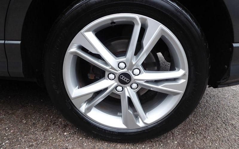 Begagnad Audi Q3 S-Line 150 HK (110 kW) 2023 SUV