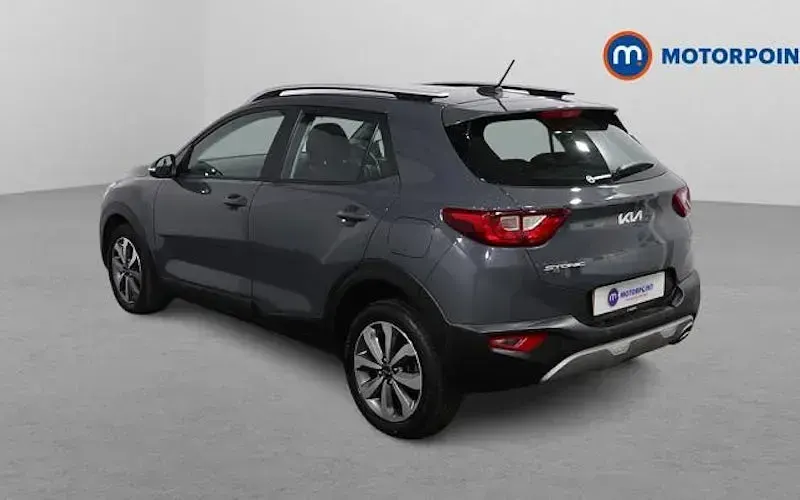 Used Kia Stonic 101 HP (74 kW) 2023 Grey SUV