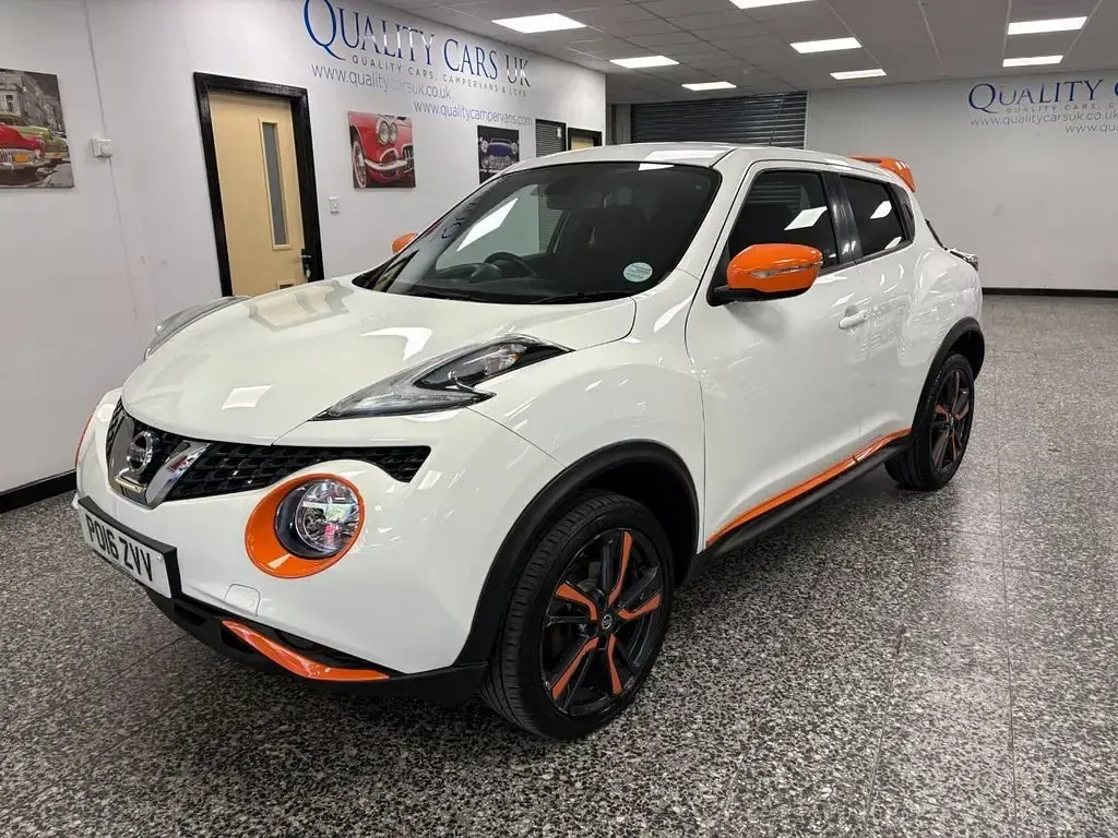 Used Nissan Juke N-Connecta 117 HP (86 kW) 2016 White SUV