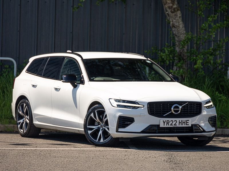 White Used 2022 Volvo V60 R-Design Estate | £28,498 (Good price) - Image 1/4