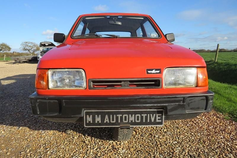 Used Reliant Robin 1990 Red Hatchback