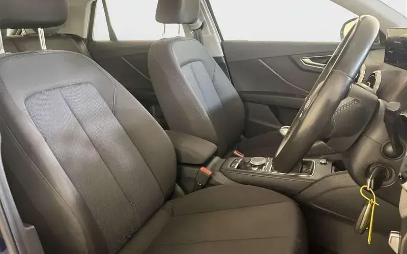 Used Audi Q2 Advanced 110 HP (80 kW) 2022 Blue SUV