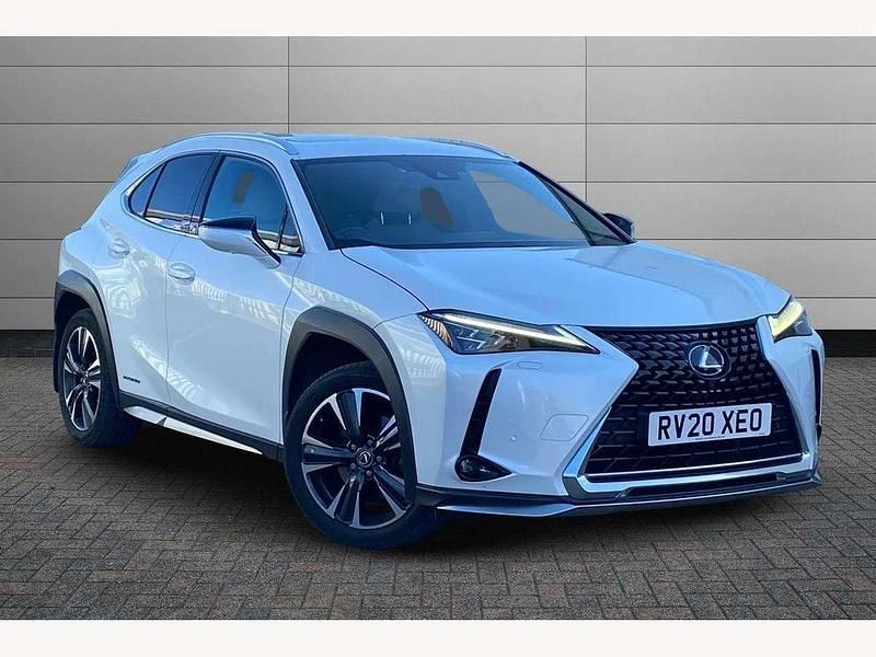 White Used 2020 Lexus UX 250h SUV | £21,850 - Image 1/4