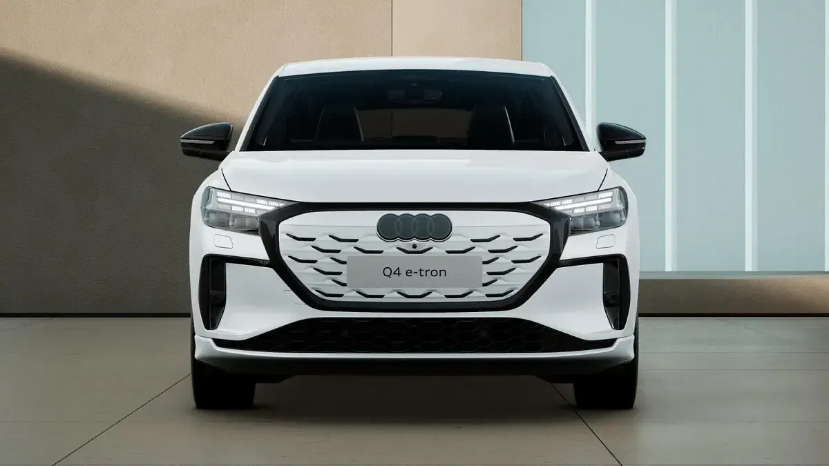 New Audi Q4 Sportback e-tron Black Edition 2026 White SUV