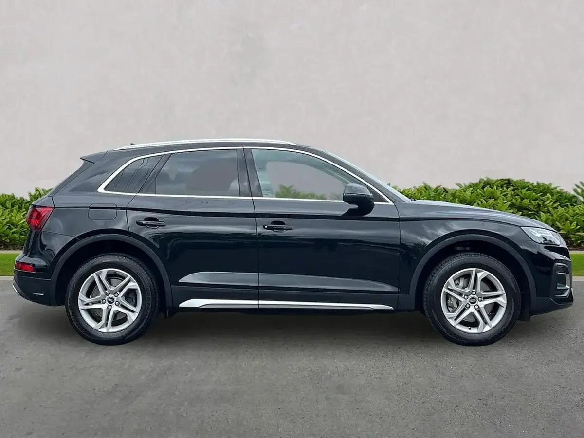 Used Audi Q5 Sport 204 HP (150 kW) 2022 Black SUV