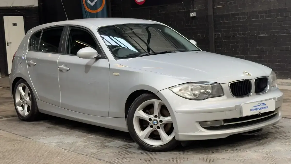 Begagnad BMW 118 M Sport 2007 Silver Halvkombi