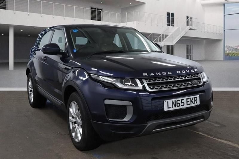 Used Land Rover Range Rover evoque SE 240 HP (176 kW) 2015 Hatchback