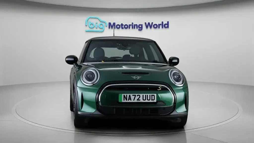 Used Mini Cooper SE Hatch 135 kW (184 HP) 2023 Hatchback