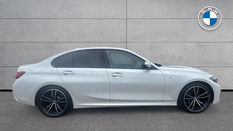 Used BMW 320 M Sport 184 HP (135 kW) 2022 White Sedan