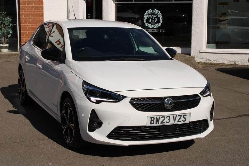 White Used 2023 Vauxhall Corsa Ultimate Hatchback | £17,450 (A bit pricey) - Image 1/2