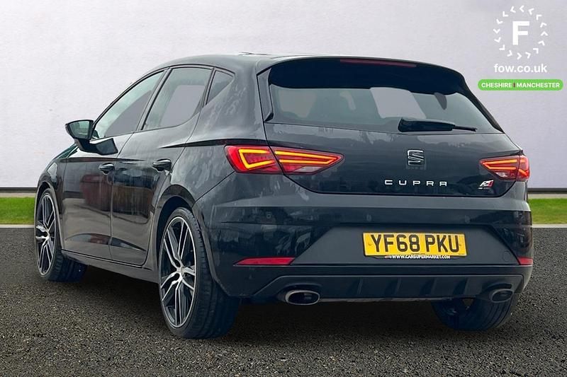 Used Seat Leon CUPRA 290 HP (213 kW) 2018 Black Hatchback