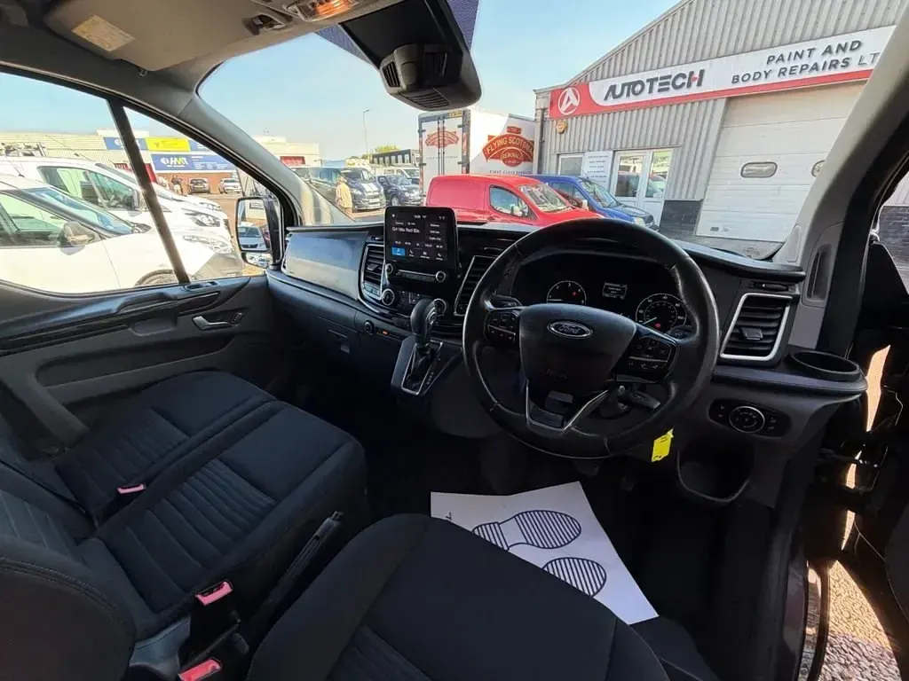 Używany Ford Transit Custom Limited 2021 Czarny Van
