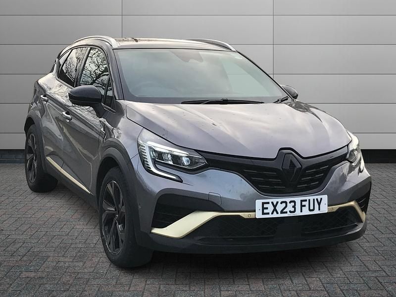 Grey and black Used 2023 Renault Captur Bose Edition SUV | £16,995 (Fair price) - Image 1/1