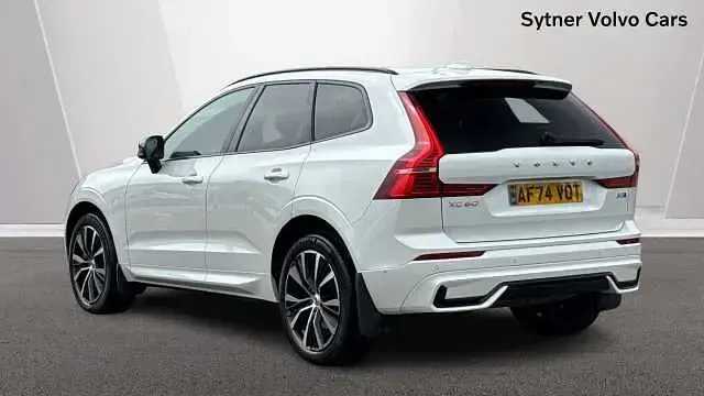 Used Volvo XC60 Plus 247 HP (181 kW) 2025 SUV